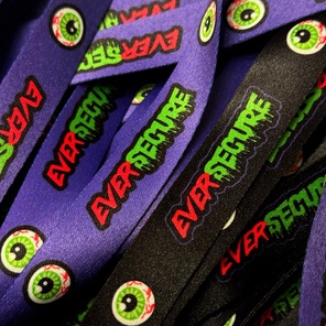 Фиолетовая лента для бейджа